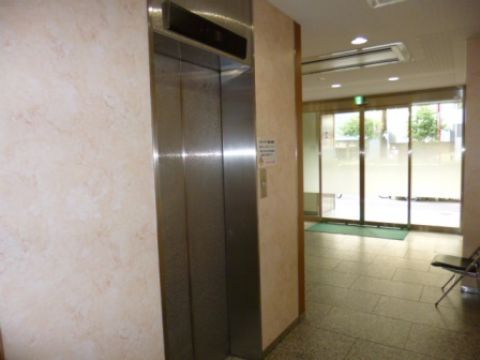 EVホール