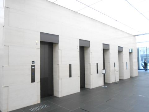 EVホール