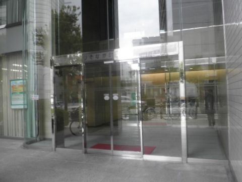 1F玄関