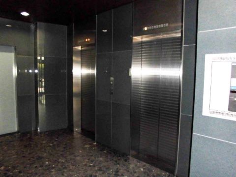 EVホール