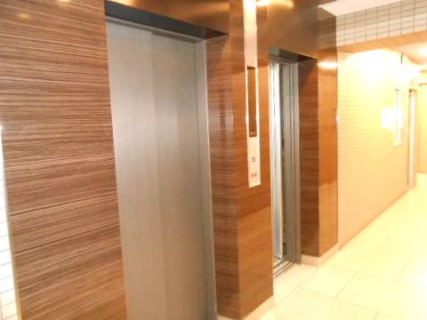 EVホール