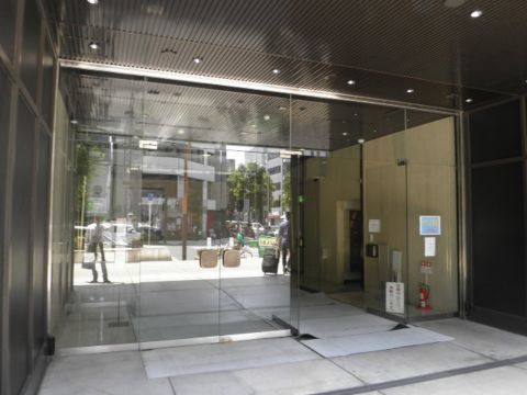 1F玄関