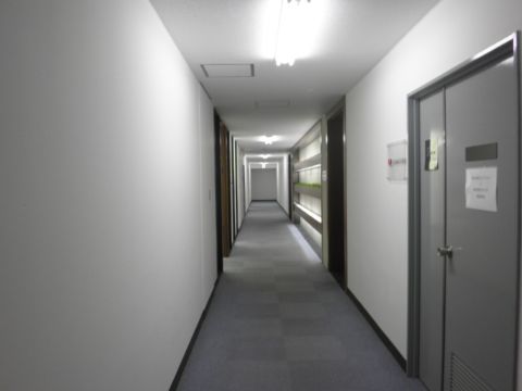 各階、廊下