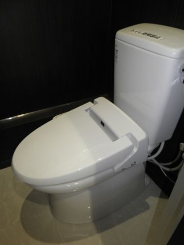 各階、トイレ③