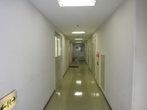 各階、廊下