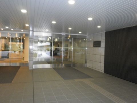 1F玄関
