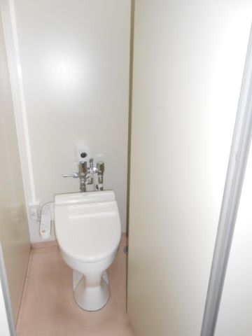 トイレ2