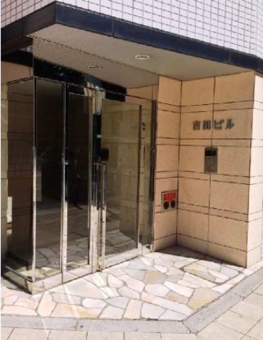 1F玄関